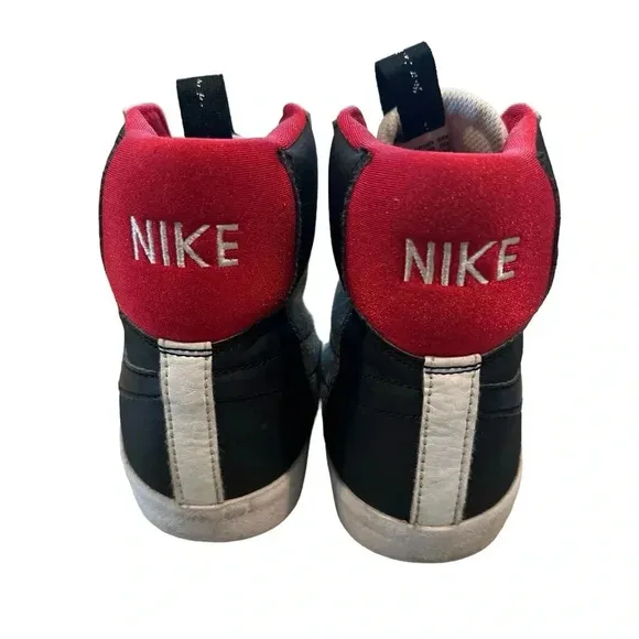 Nike Blazer Mid '77 SE Dance Big Kids Shoes