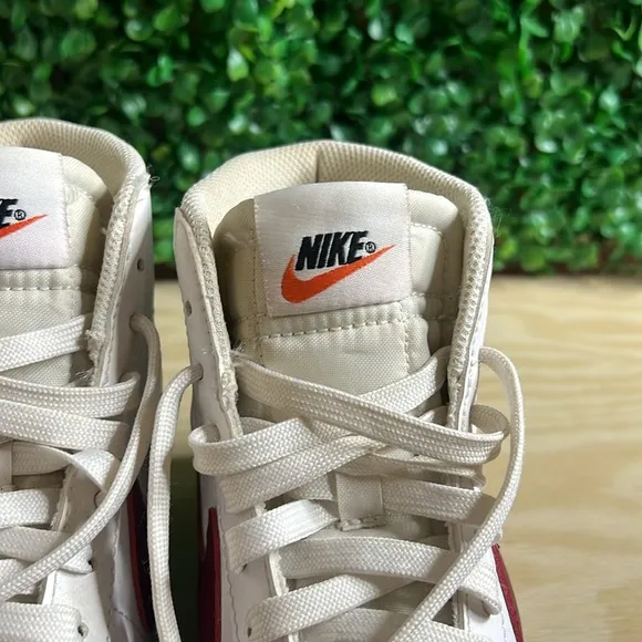Nike Blazer Mid 77 White Team Red Shoes (DA4086-102)