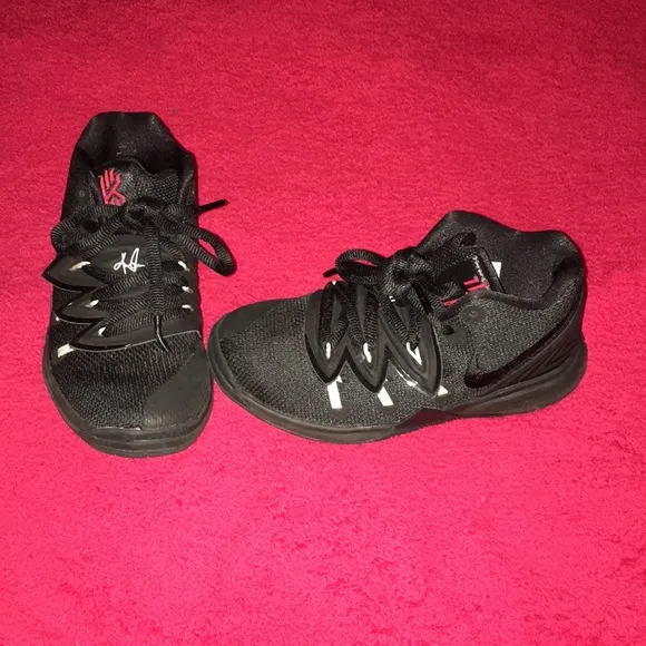 Nike Boys Kyrie 5 Kyrie Irving Black Nylon