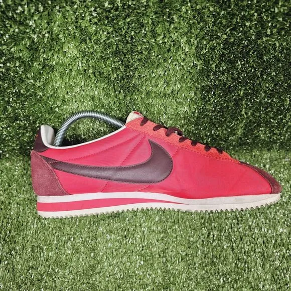 Nike Cortez 2011 Nylon Triple Red Athletic Sneakers 488291-601 Mens Size US 11.5