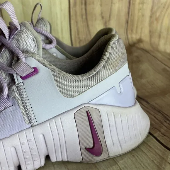 Nike Free Metcon 5 Lilac Bloom DV3950-502 Women's Size 7 Sneakers