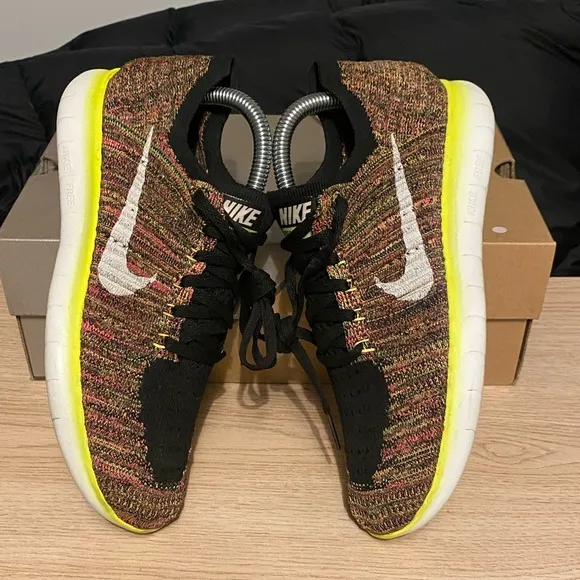 Nike Free Run Flyknit Men Running Shoes Multicolor - M 6 - W 7.5