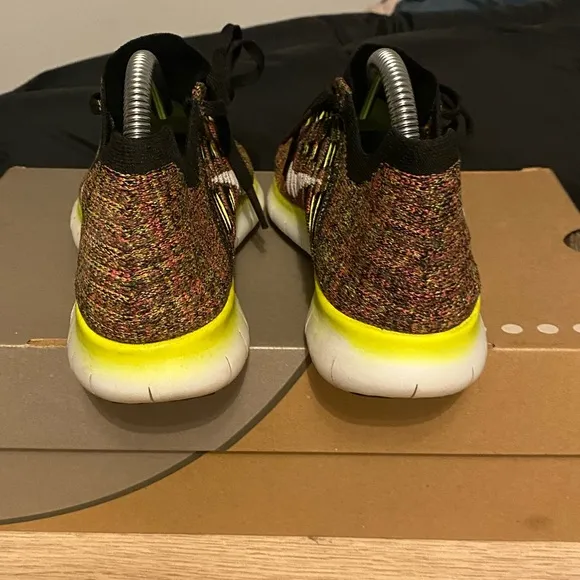 Nike Free Run Flyknit Men Running Shoes Multicolor - M 6 - W 7.5
