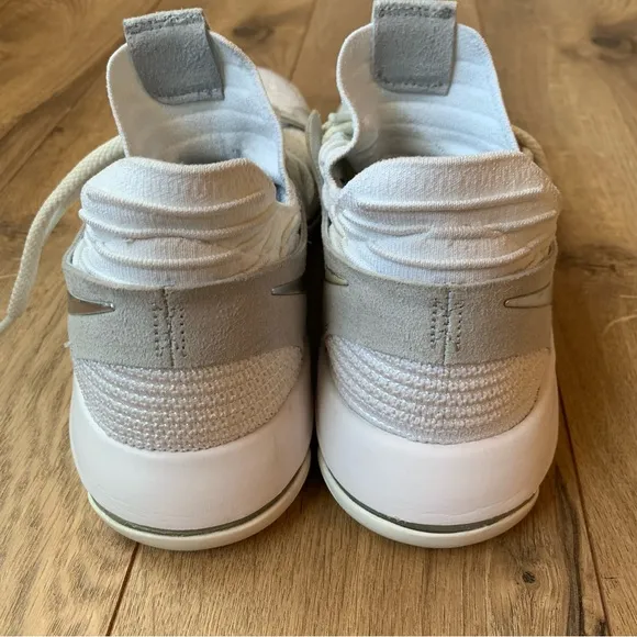 Nike KD 10 “Chrome” Basketball Shoes