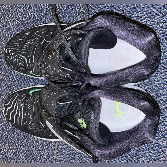 Nike KD 14 basketball shoes sneaker men's 9.5 Black Lime Glow
