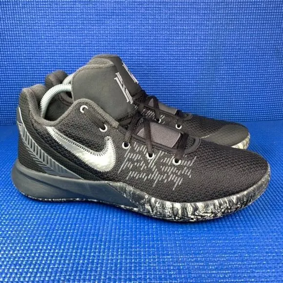 NIKE KYRIE FLYTRAP 2 EP ANTHRACITE Men`s Size 9.5 Basketball Shoes A04436-009