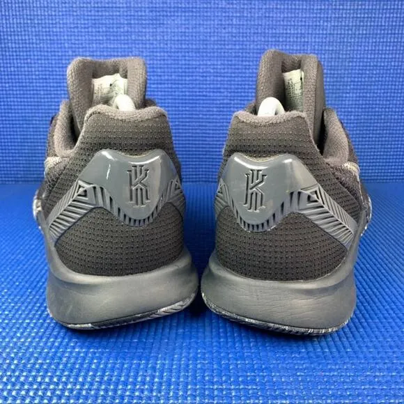 NIKE KYRIE FLYTRAP 2 EP ANTHRACITE Men`s Size 9.5 Basketball Shoes A04436-009