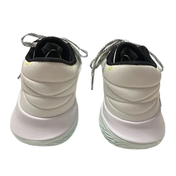 Nike Kyrie Flytrap 5 Men s Size 9.5 White Volt Green White Black Shoes