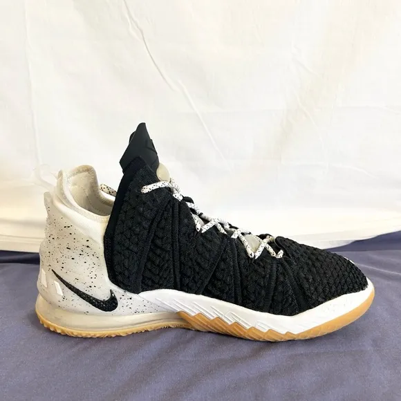 Nike Lebron 18 Black Gum sole size 11 MEN’S BASKETBALL SHOES