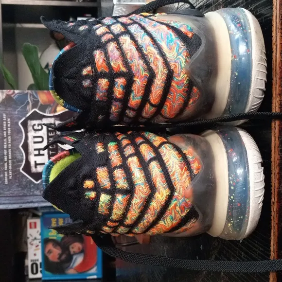 Nike LeBron James