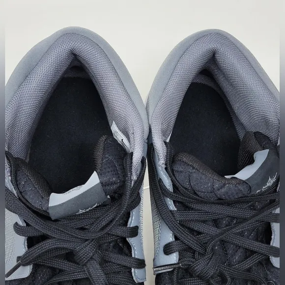 Nike LeBron Witness 8 Basketball Sneaker Black Shoes FB2239-004 Men Size 5.5 New