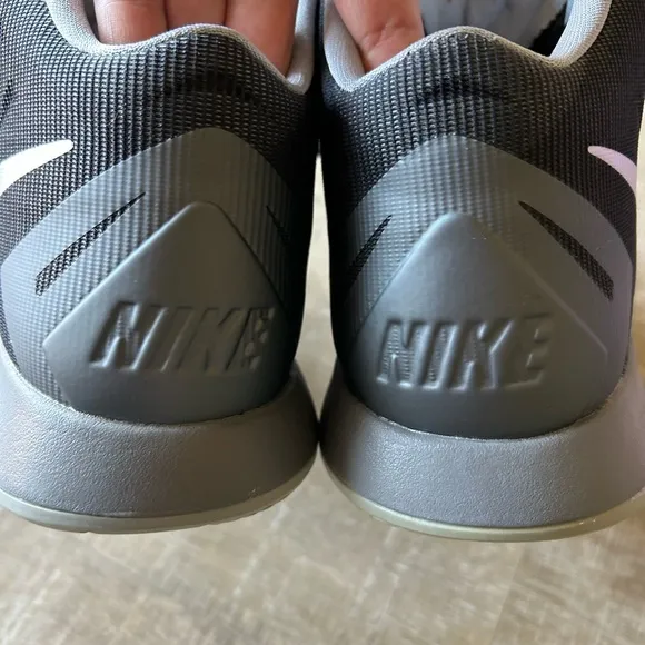 Nike Lunar Hyperquickness Basketball Shoes Men sz 12 Black 652777-004