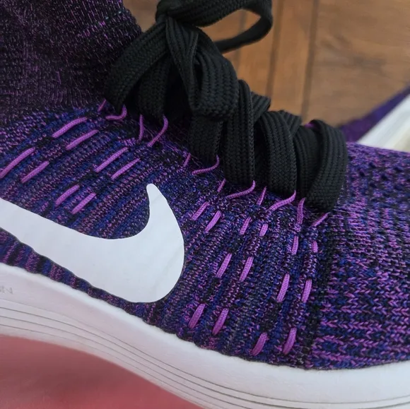 Nike Lunarlon Purple and White Athletic Shoes with Flyknit Upper Size 8