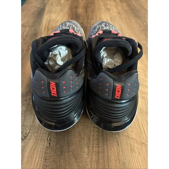 Nike Men Size 11.5 Air Zoom GT Cut 2 Bred Black Basketball Shoes DJ6015-001