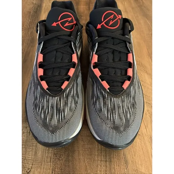 Nike Men Size 11.5 Air Zoom GT Cut 2 Bred Black Basketball Shoes DJ6015-001