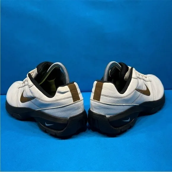 Nike Mens Soft Spiked Golf Shoe Size8.5