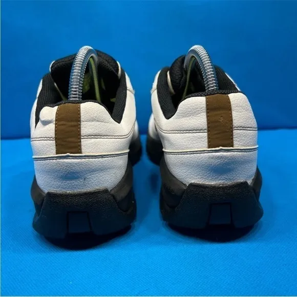 Nike Mens Soft Spiked Golf Shoe Size8.5
