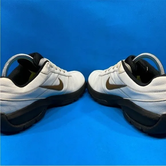 Nike Mens Soft Spiked Golf Shoe Size8.5