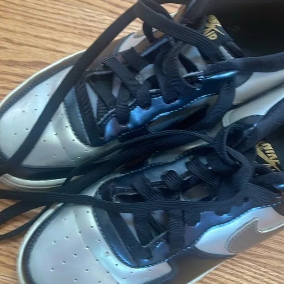 Nike metallic Air Force 1 men shoes size 6Y