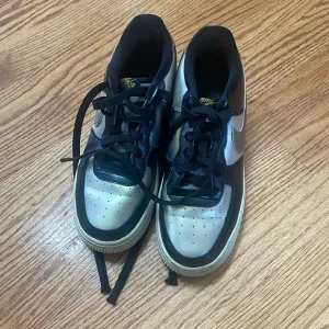 Nike metallic Air Force 1 men shoes size 6Y