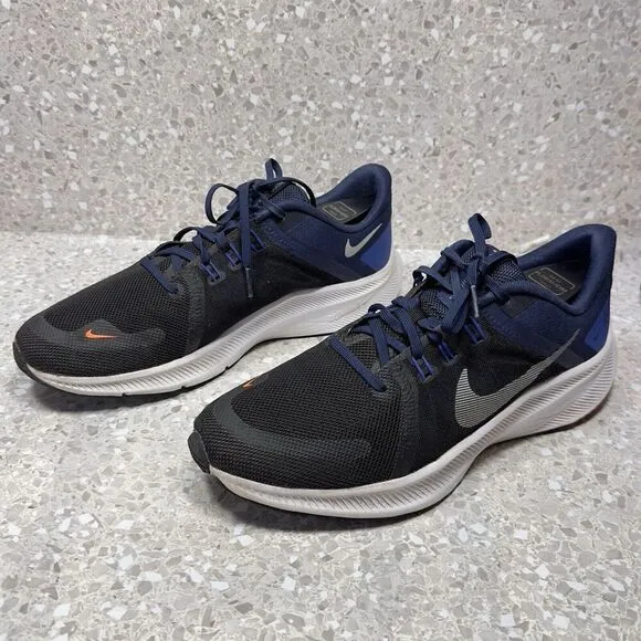 Nike Quest 4 Sneakers Shoes Mens Size 10 Black Navy White Running DA1105-004