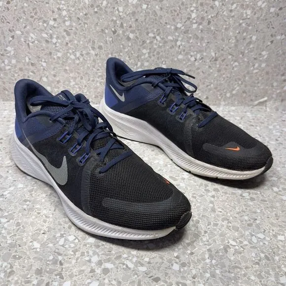 Nike Quest 4 Sneakers Shoes Mens Size 10 Black Navy White Running DA1105-004