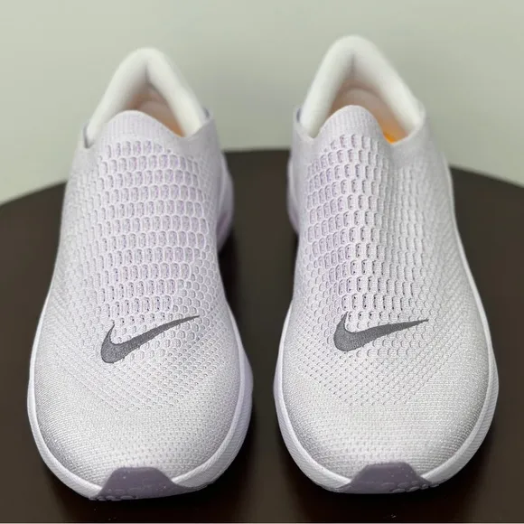 Nike Reina EasyOn Lilac