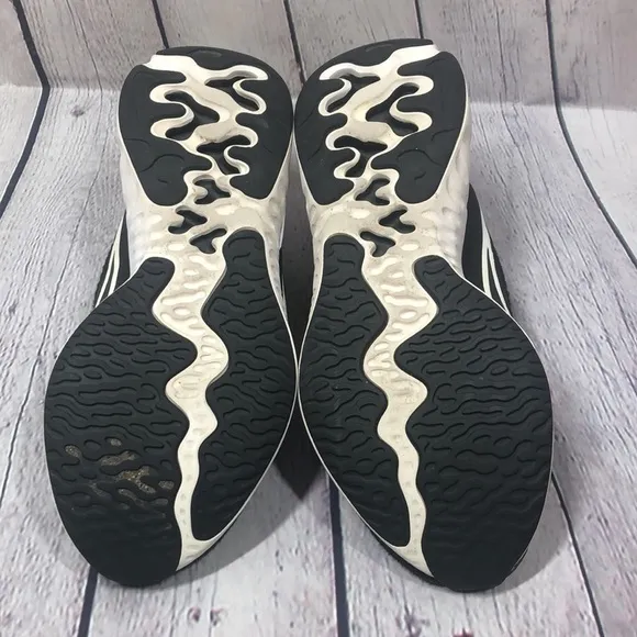 Nike renew black