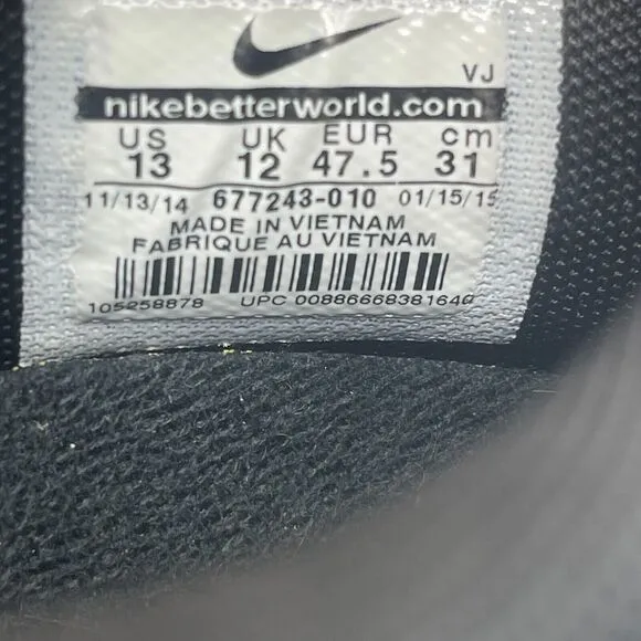 Nike Roshe Run NM Flyknit Mens Size 13 Dark Gray Black White 677243-010 Comfort