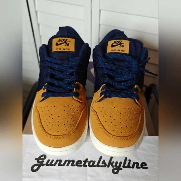 Nike SB Dunk Low PRM 90s Backpack Desert Ochre Midnight Navy (Men's) DX6775-400