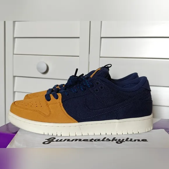 Nike SB Dunk Low PRM 90s Backpack Desert Ochre Midnight Navy (Men's) DX6775-400