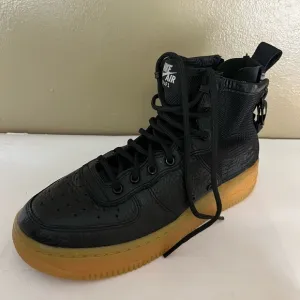 NIKE SF AF1 Mid Basketball Shoes Black Gum AJ0424-001 youth Size 4.5 Y Women 6