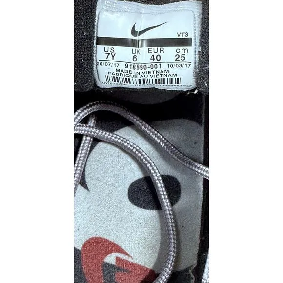 Nike Shoes Air Max 97 Size 7Y (Women's Size 8.5) Silver Bullet