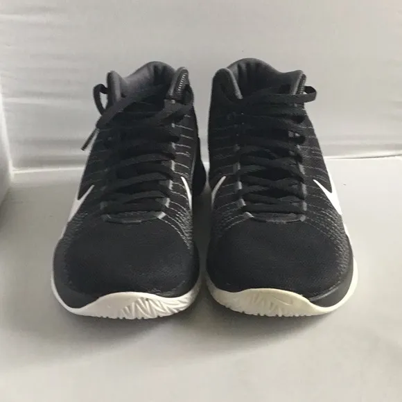 NIKE SHOES MEN.