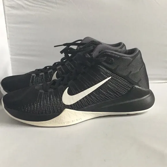 NIKE SHOES MEN.