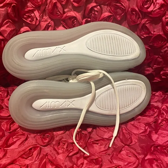Nike Shoes Nike Air Max 720 Women's