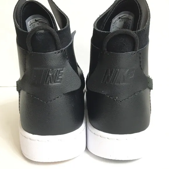 Nike Vandalised LX Black Shoes BQ3611-001 Size 7.5