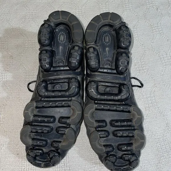 Nike Vapor Max Men’s Athletic Shoes Size 10 M Black Grip Sole Crosstraining