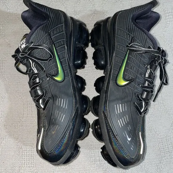 Nike Vapor Max Men’s Athletic Shoes Size 10 M Black Grip Sole Crosstraining
