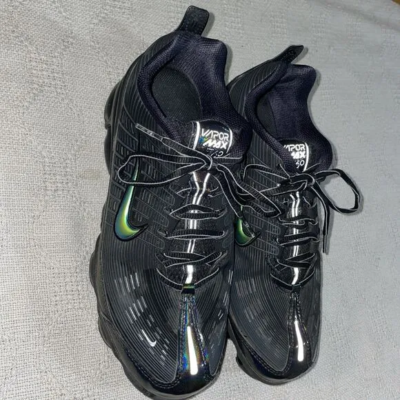 Nike Vapor Max Men’s Athletic Shoes Size 10 M Black Grip Sole Crosstraining