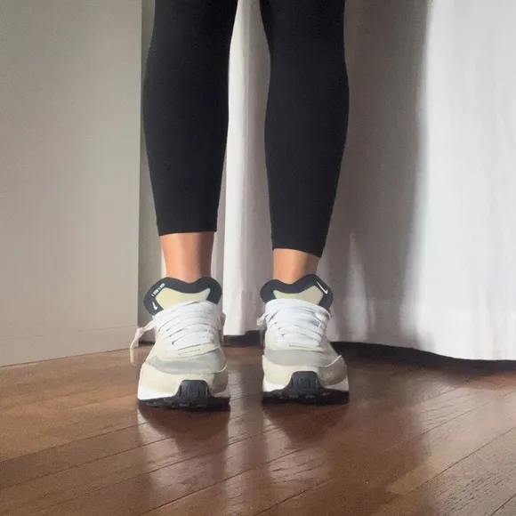 Nike Waffle one shoes