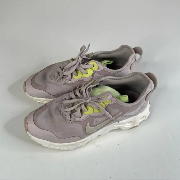 Nike Women React Art3mis Shoes Lavender Colorway Size 7