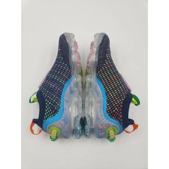 Nike women's Air VaporMax 2020 Flyknit Multicolor - CJ6741-400 size 5.5 US