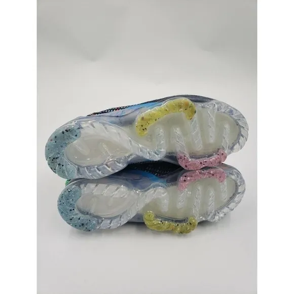 Nike women's Air VaporMax 2020 Flyknit Multicolor - CJ6741-400 size 5.5 US