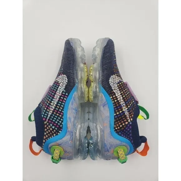 Nike women's Air VaporMax 2020 Flyknit Multicolor - CJ6741-400 size 5.5 US