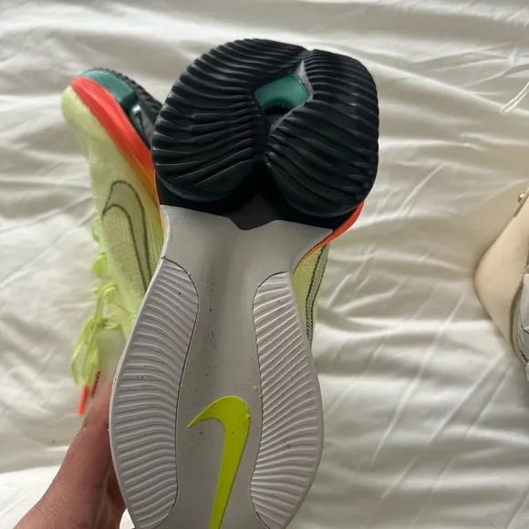Nike Women's Shoes - Neon Yellow with Gradient Sole