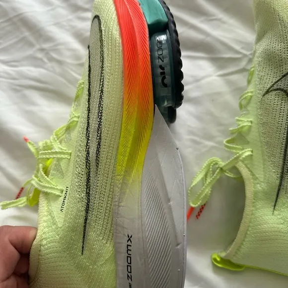 Nike Women's Shoes - Neon Yellow with Gradient Sole