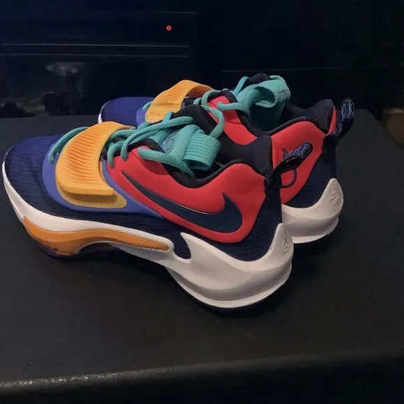 Nike Zoom Freak 3 AntetokounBros Red Blue Teal Yellow Basketball YTH 5.5 /WMNS 7