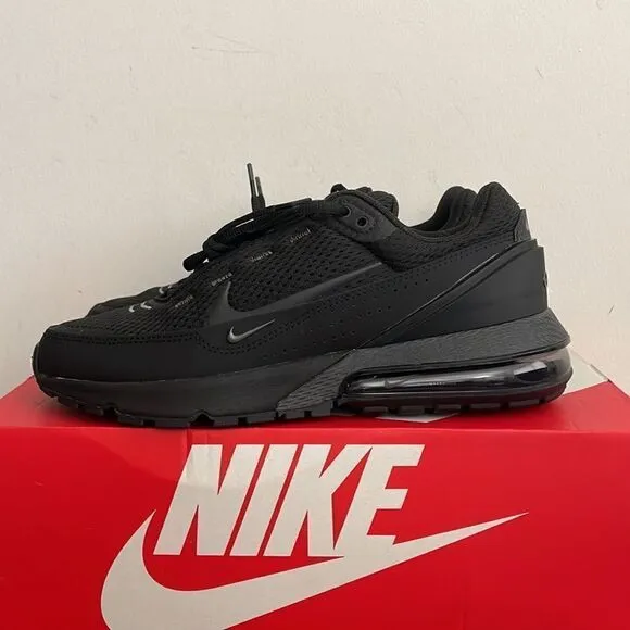 Nike Air Max Pulse Black US Women 9.5/UK 7/EU 41(FD6409-003)Box Slightly Crushed