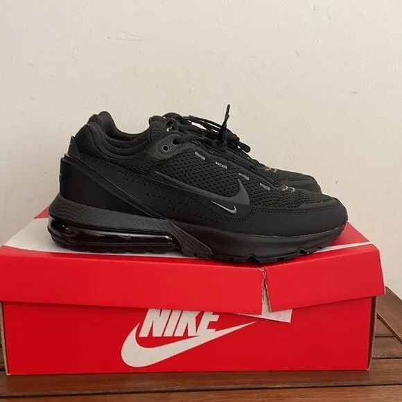 Nike Air Max Pulse Black US Women 9.5/UK 7/EU 41(FD6409-003)Box Slightly Crushed